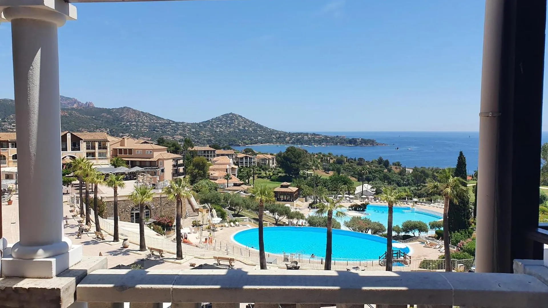 Cap Esterel Saint-Raphaël 0*,  フランス